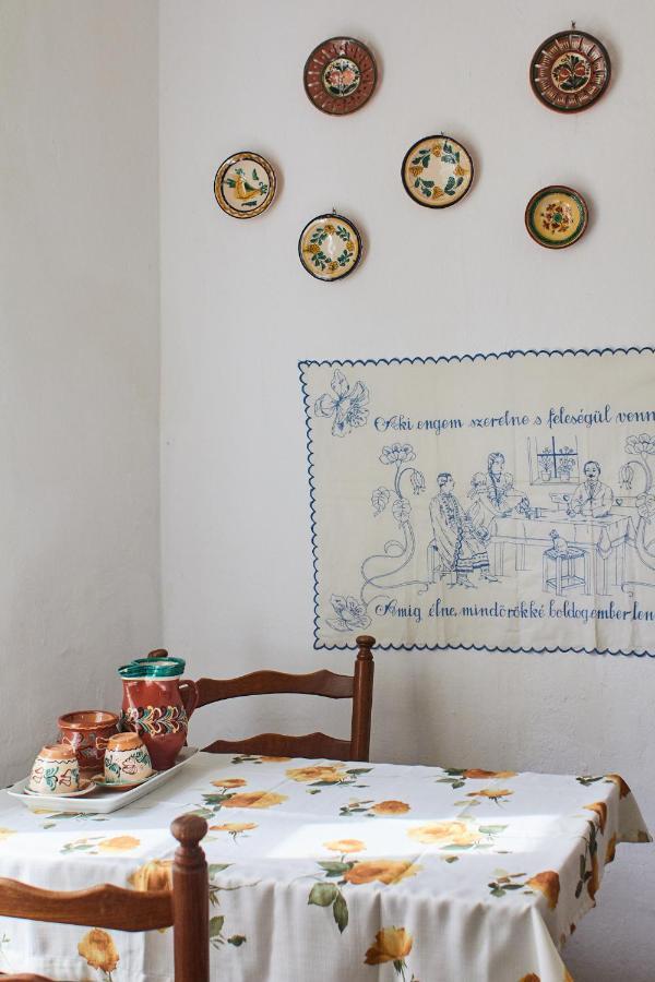 Vadrozsa Vendeghaz Racalmas Guest House Bagian luar foto