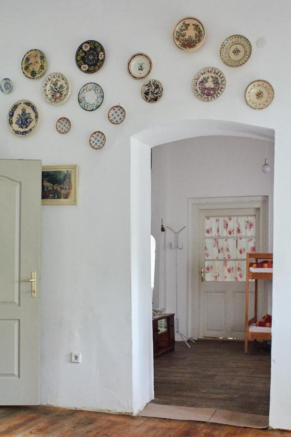 Vadrozsa Vendeghaz Racalmas Guest House Bagian luar foto