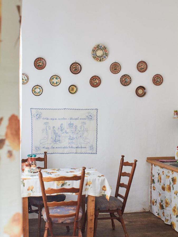 Vadrozsa Vendeghaz Racalmas Guest House Bagian luar foto